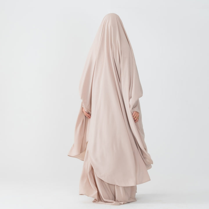 ادناء فرنسي راس