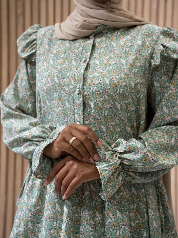 بلوزة نيسان