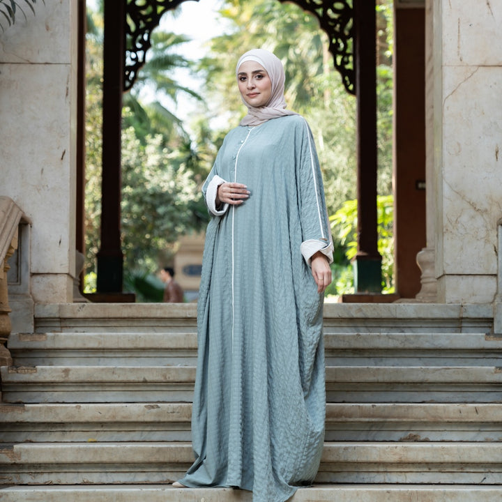 عباية حور