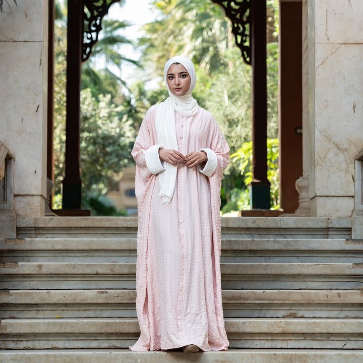 عباية حور