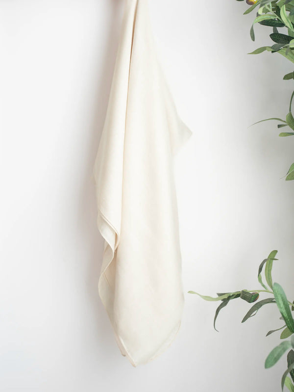 color-Off White