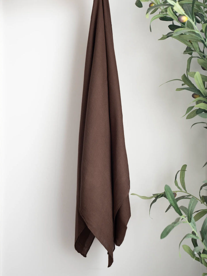 color-Dark Brown