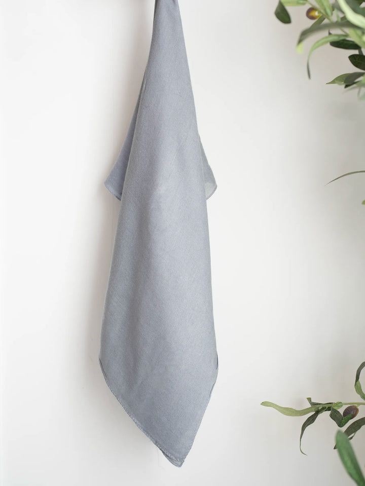 color-Light Grey