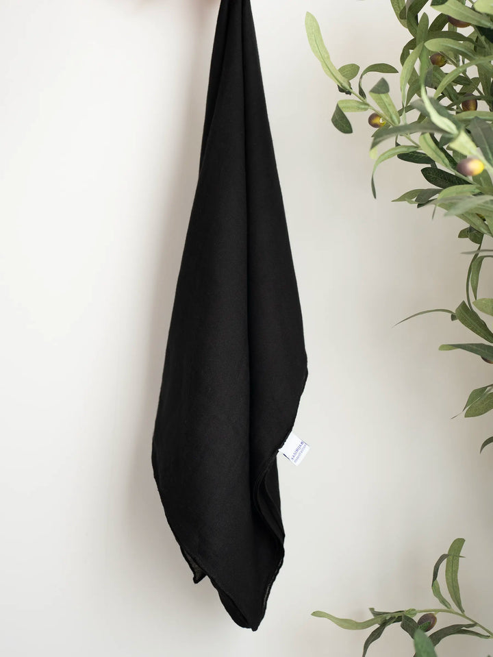 color-Black