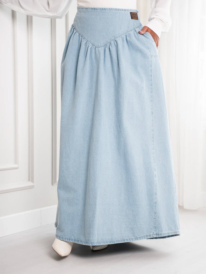 color-Light blue