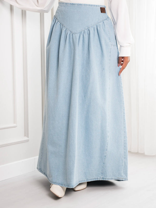 color-Light blue